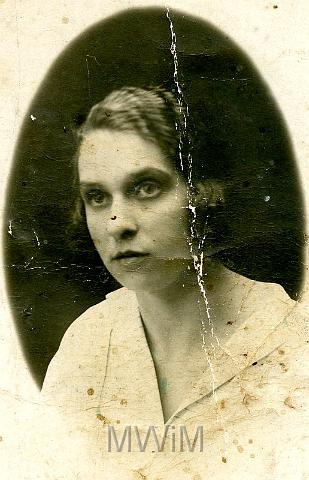 KKE 029.jpg - Helena Orzechowska z domu Muszałowska, Krzemieniec, lata 30-te XX wieku.
